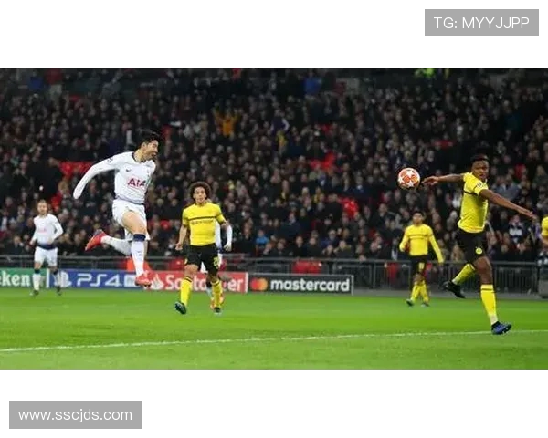 罗兹精彩远射破门 汉坎助汉堡客场领先奥斯陆1球